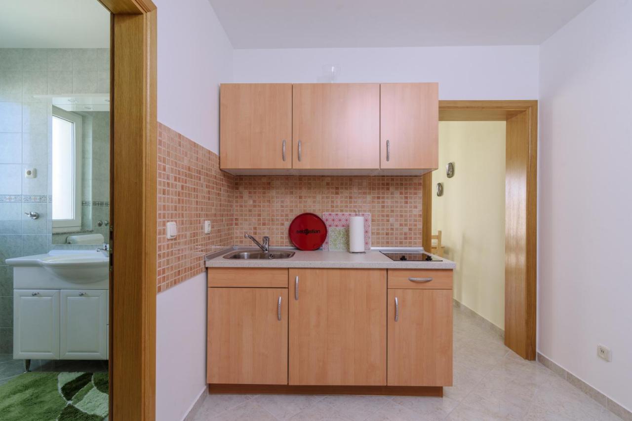 Apartmani Emil Trogir Buitenkant foto