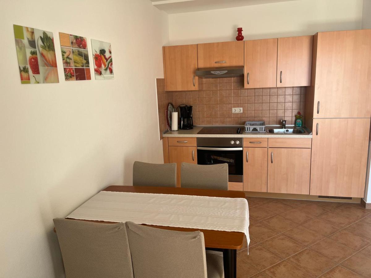 Apartmani Emil Trogir Buitenkant foto