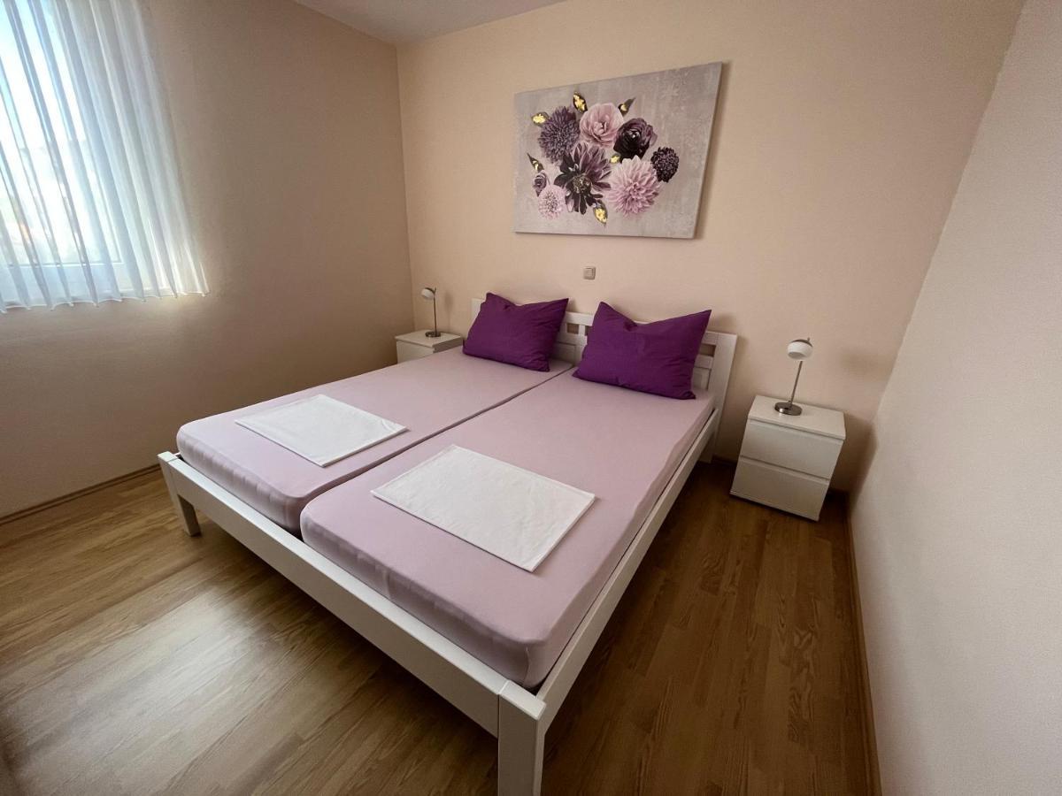 Apartmani Emil Trogir Buitenkant foto