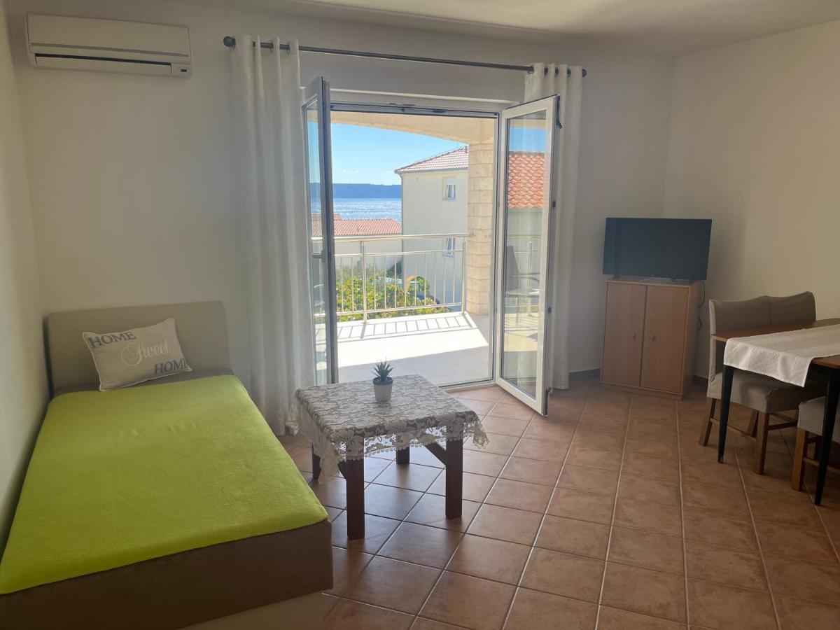 Apartmani Emil Trogir Buitenkant foto