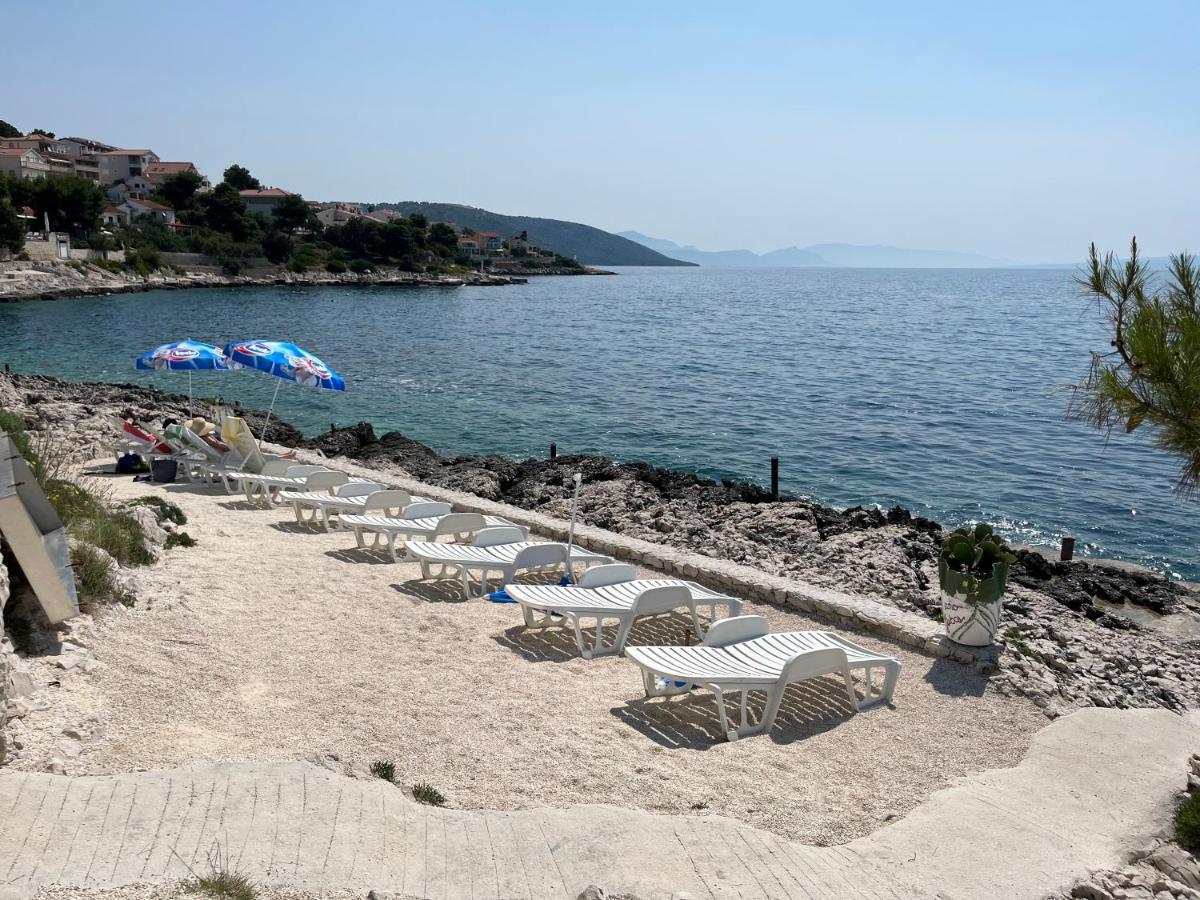 Apartmani Emil Trogir Buitenkant foto